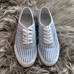 Blue and white stripped sneakers